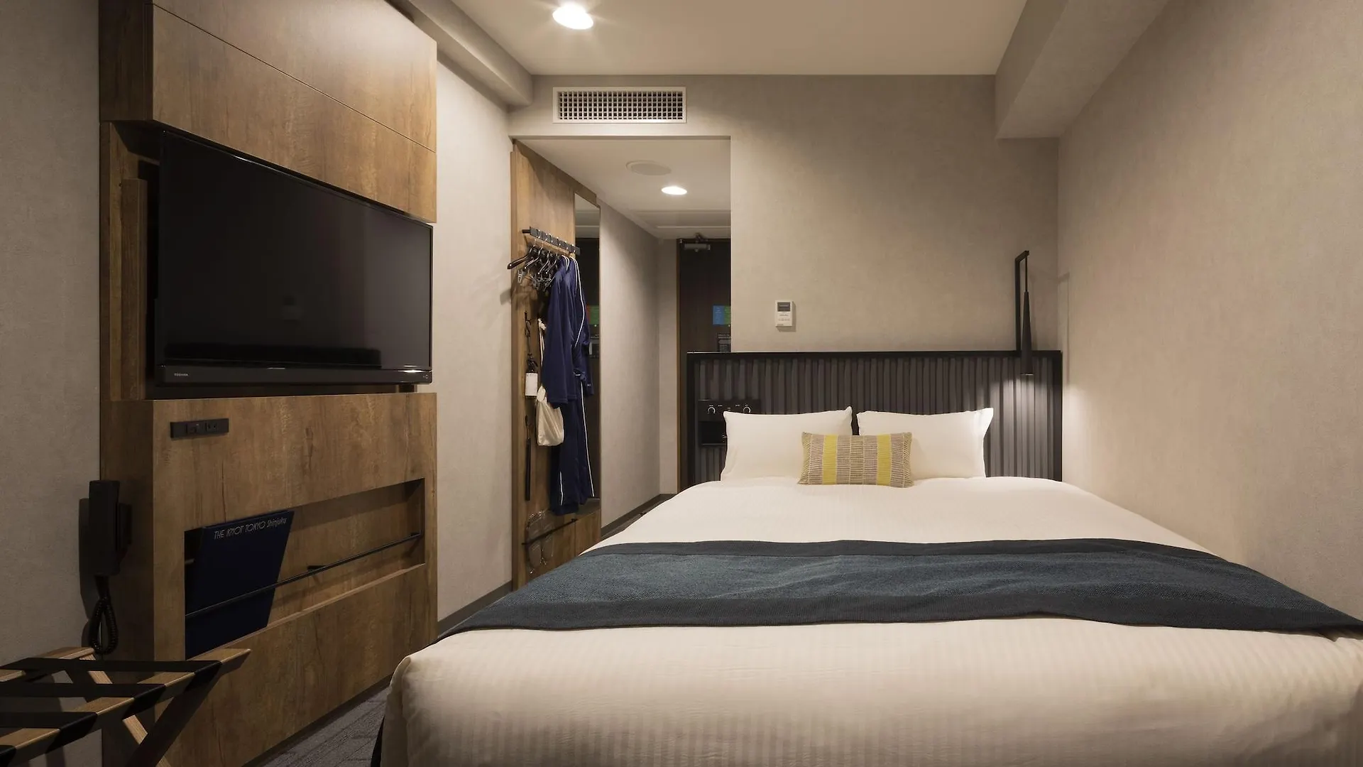 The Knot Tokyo Shinjuku Hotel