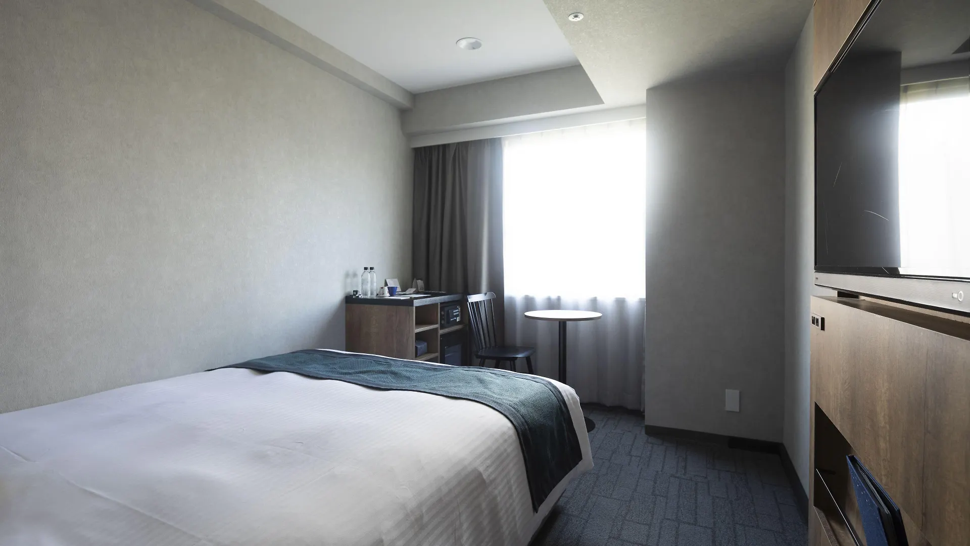 The Knot Tokyo Shinjuku Hotel