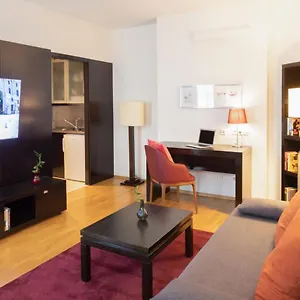 **** Apart Otel The Levante Rathaus Avusturya
