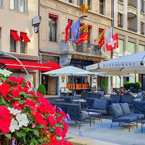 ***** Hotel De La Cigogne Suisse