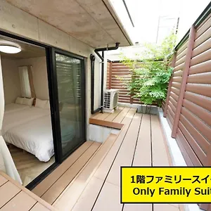 Laffitte West Apartment