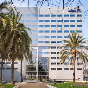 Hilton מלון